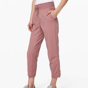 LULULEMON DANCE STUDIO PANT CROP RED DUST SIZE 6